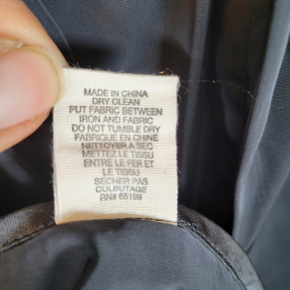 Elizabeth And James Women Button Slicker Rain Jacket Size Large Black Adjustable - Picture 6 of 10